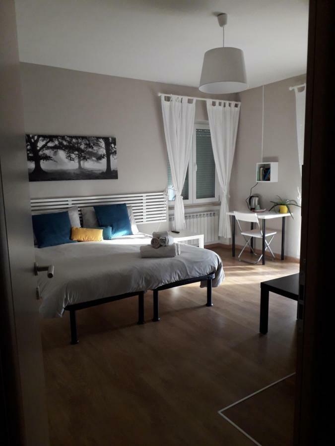 Bed and Breakfast Le Stanze Di Adele LʼAquila Exteriér fotografie